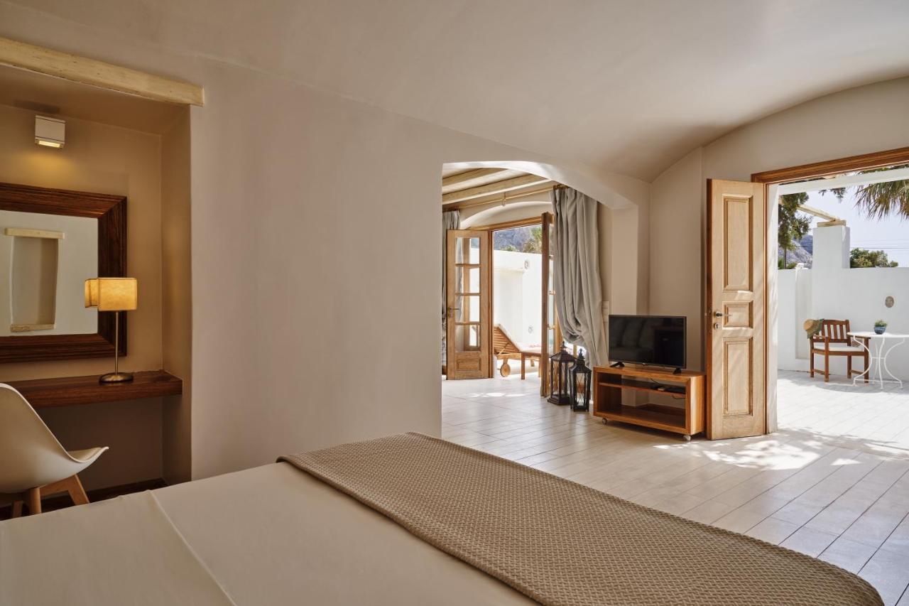 Meltemi Village Hotel Perissa  Eksteriør billede