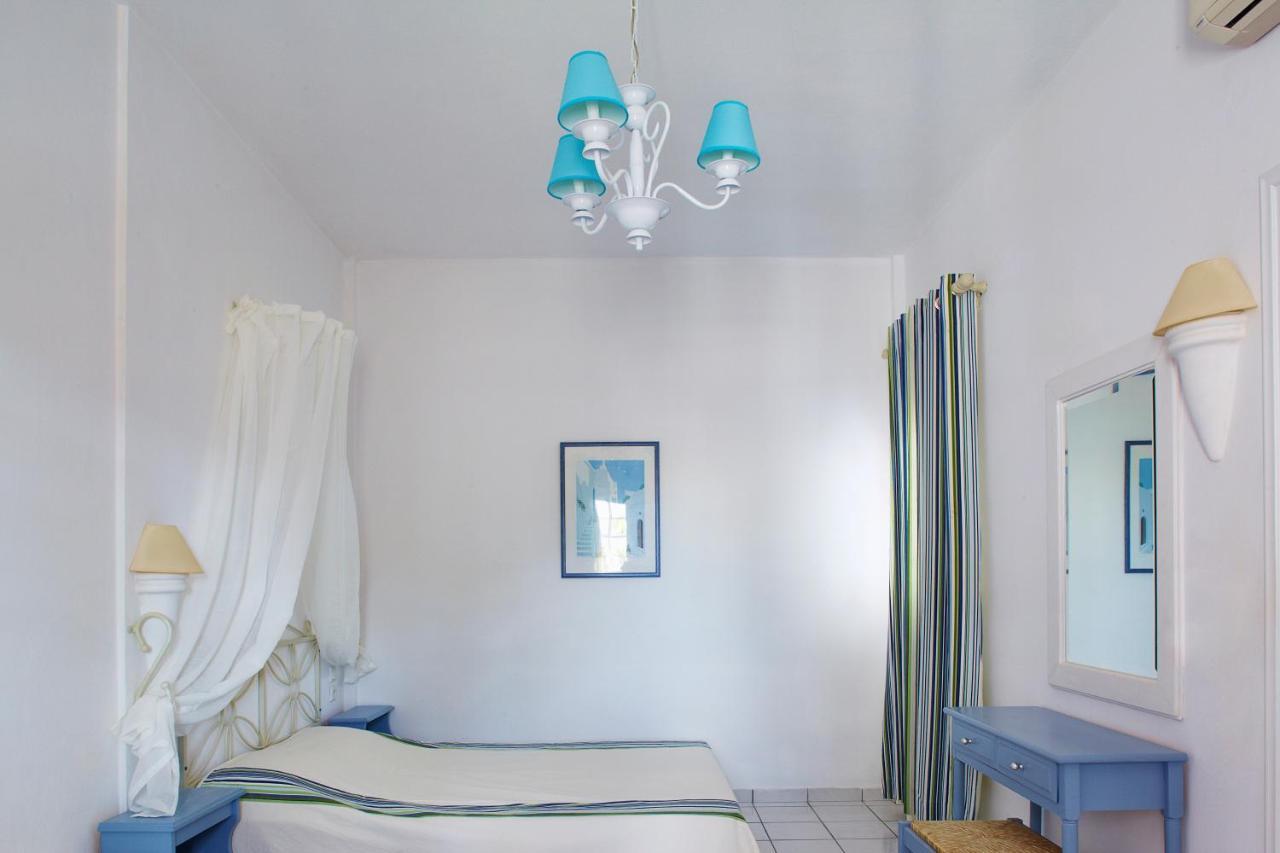 Meltemi Village Hotel Perissa  Eksteriør billede